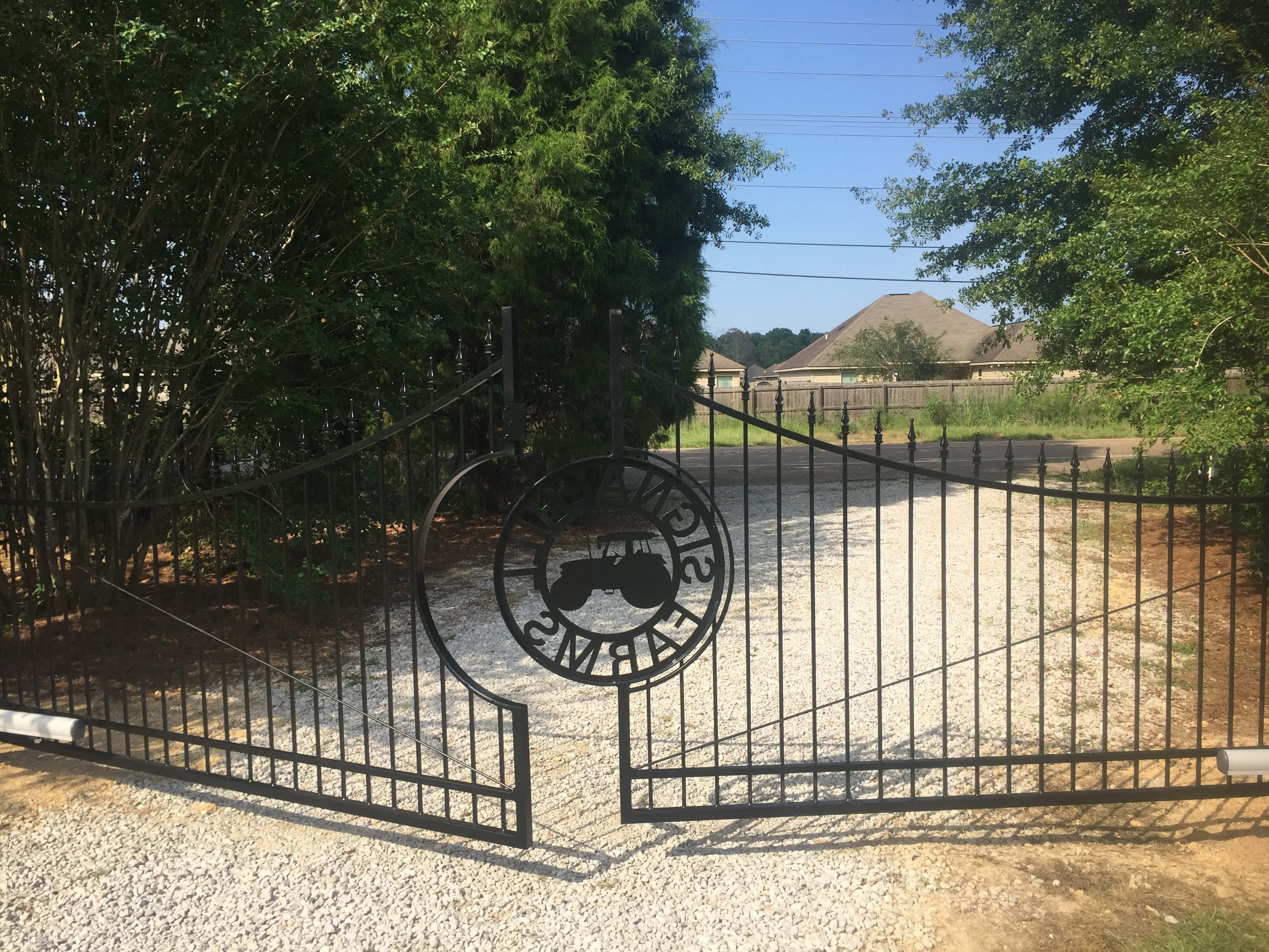 Security driveway gate